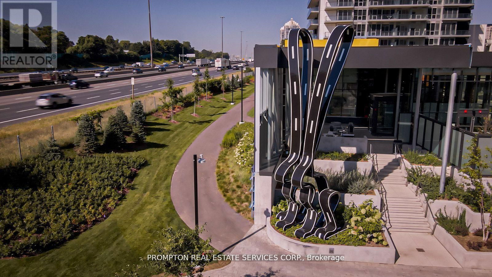 2015 - 85 MCMAHON DRIVE Image 4