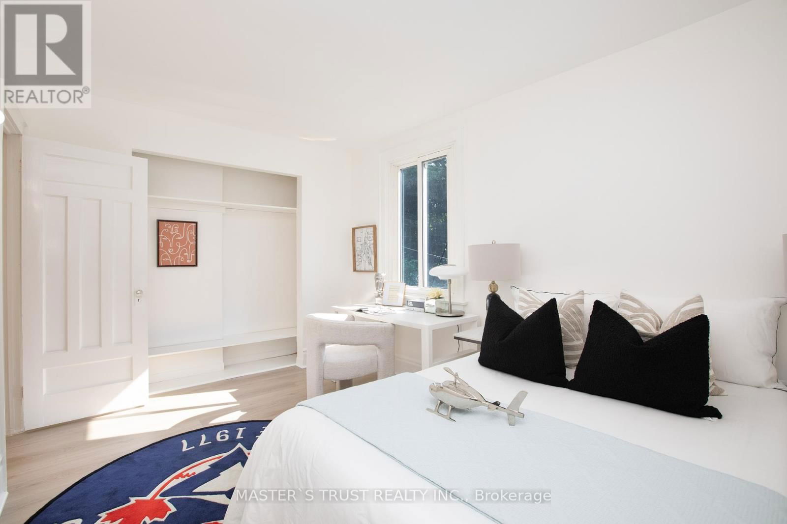 109 EDITH DRIVE Image 10