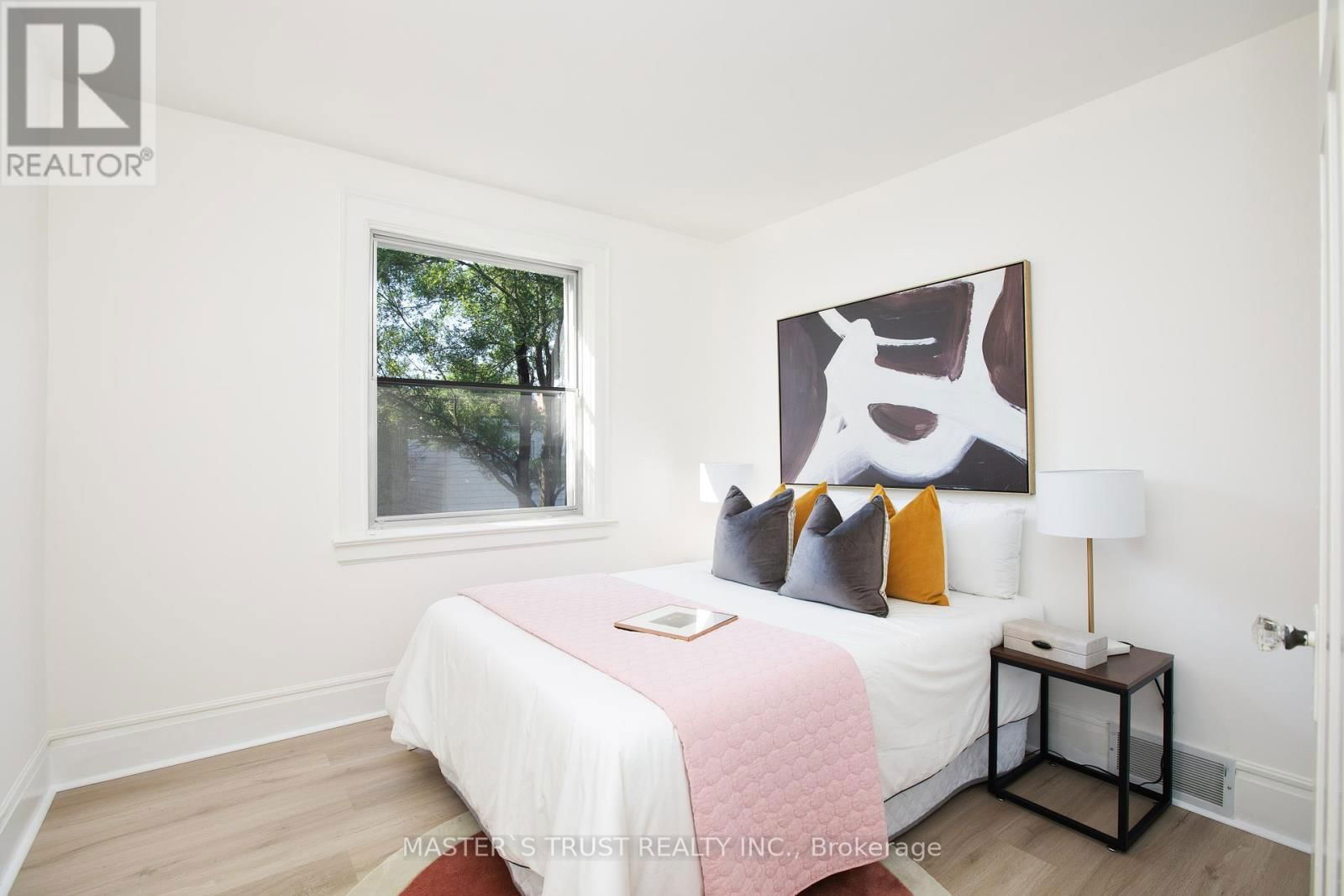 109 EDITH DRIVE Image 11