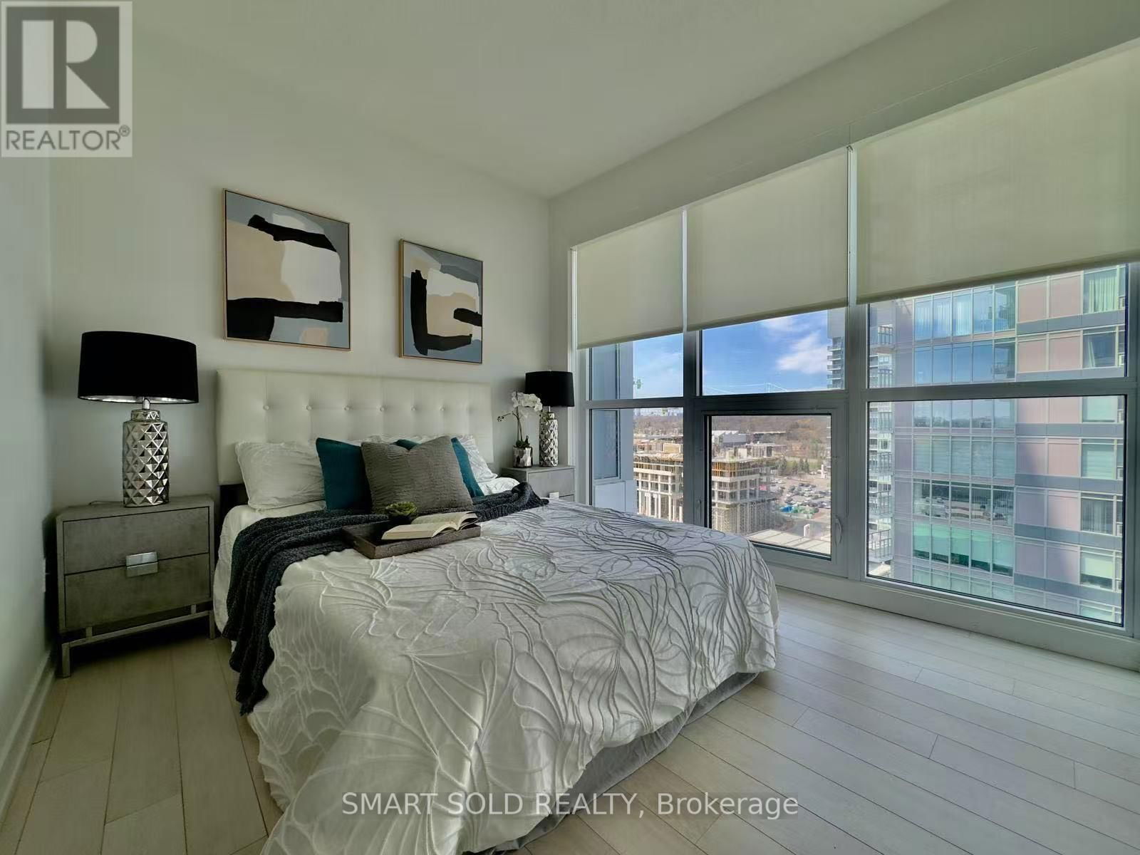 1209 - 117 MCMAHON DRIVE Image 23