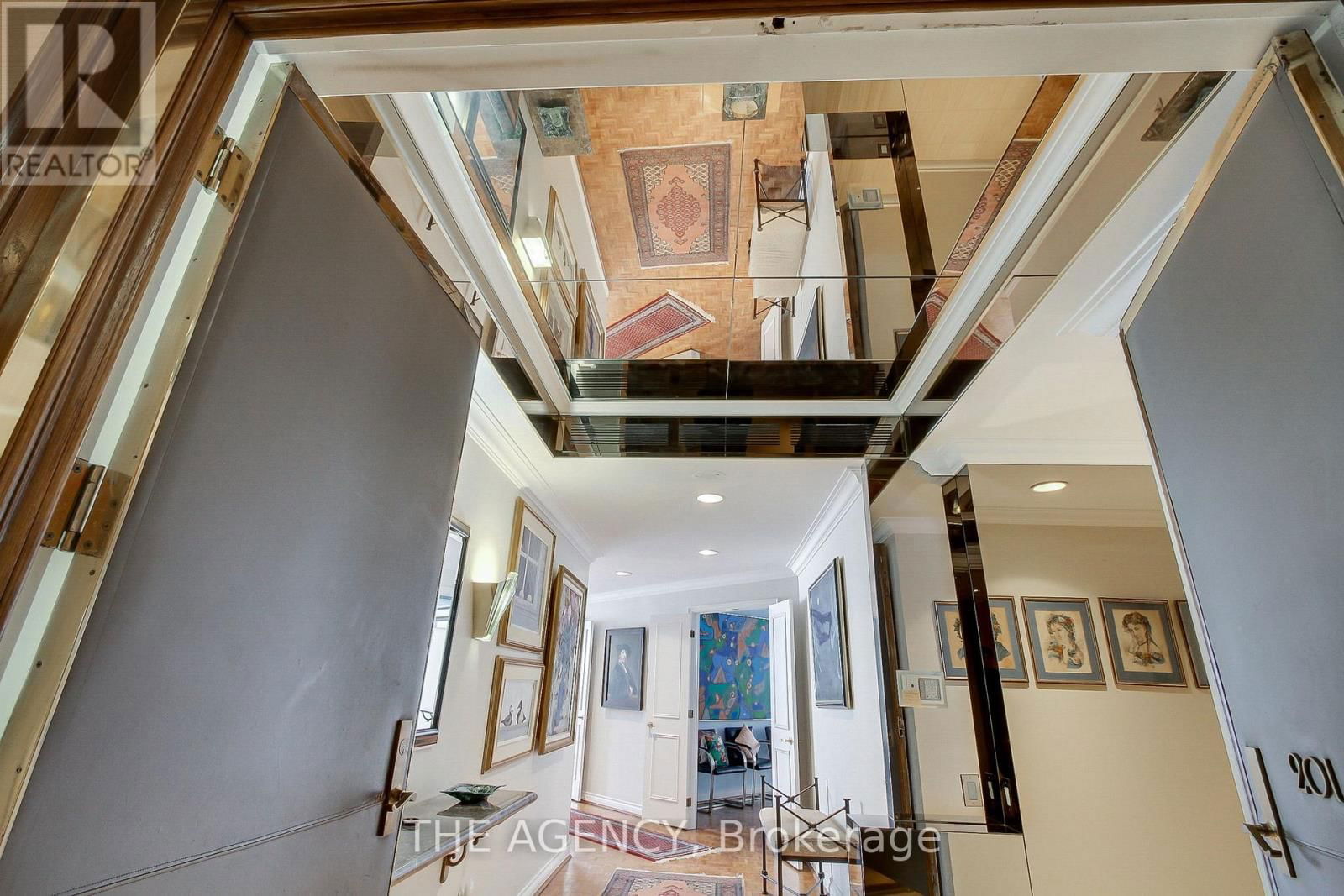 201 - 342 SPADINA ROAD WEST Image 8