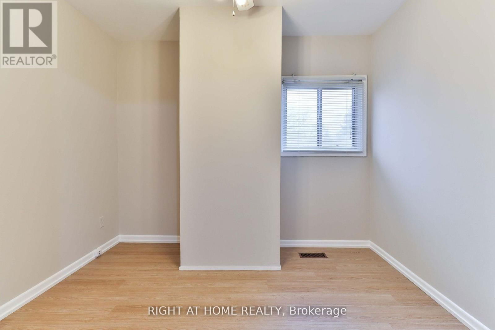 12 - 50 THREE VALLEYS DRIVE Image 13