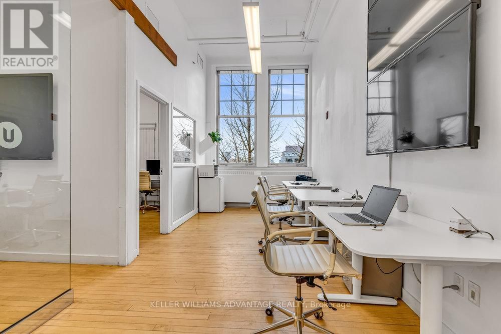 306 - 180 SHAW STREET Image 9