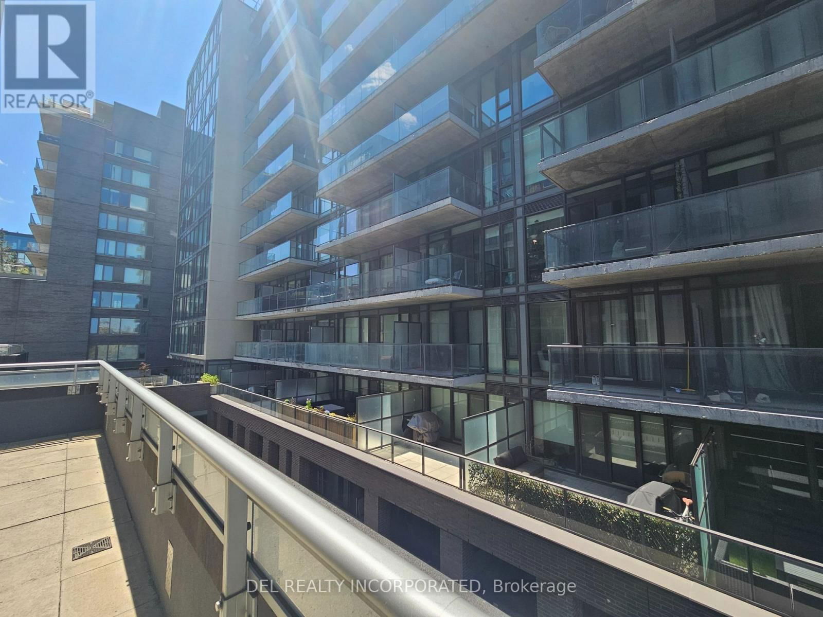 903 - 525 ADELAIDE STREET WEST Image 23