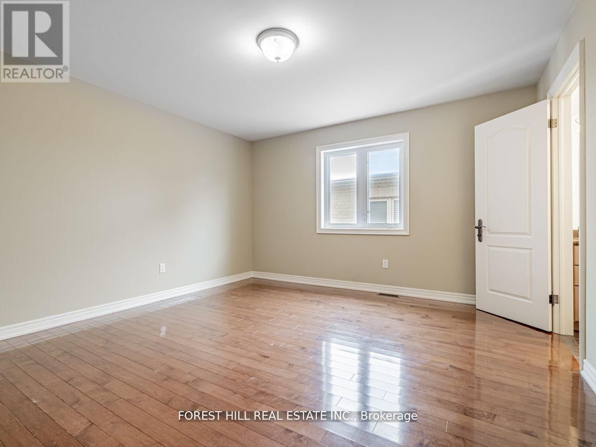 338 BYNG AVENUE Image 28