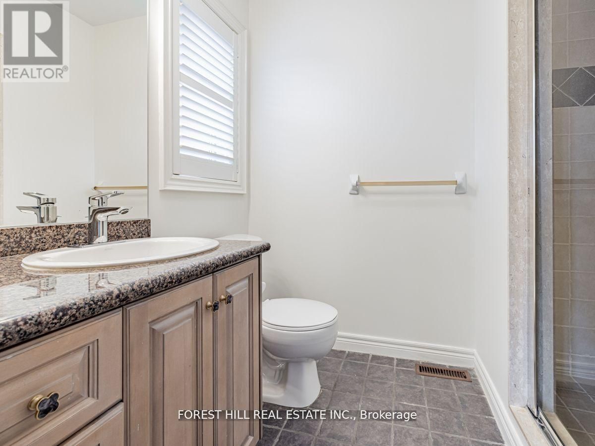 338 BYNG AVENUE Image 29
