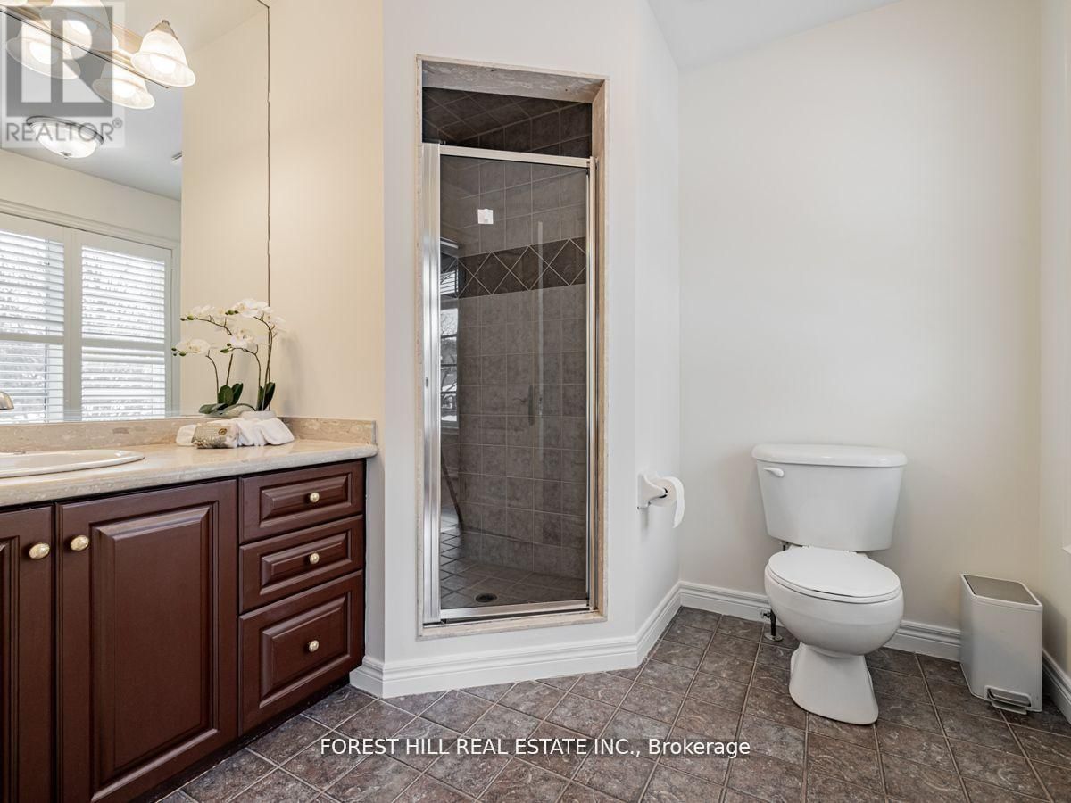 338 BYNG AVENUE Image 31