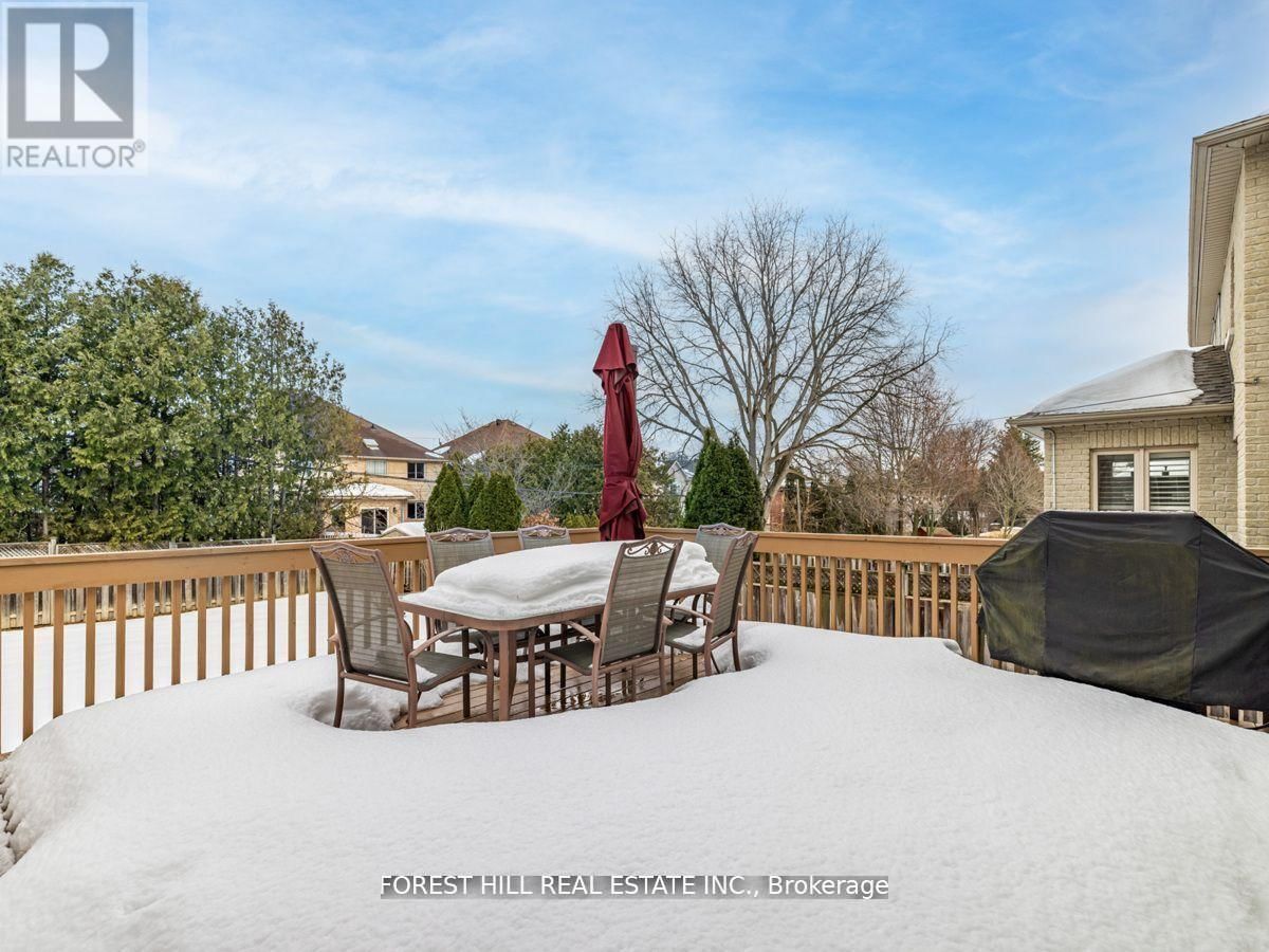 338 BYNG AVENUE Image 35