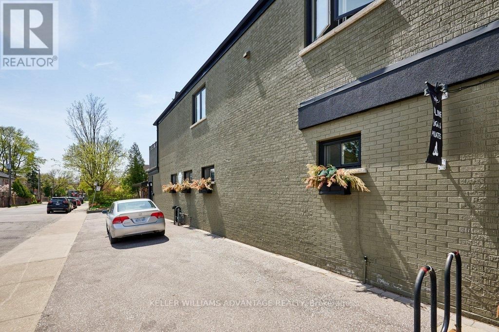 477 DAVISVILLE AVENUE Image 41