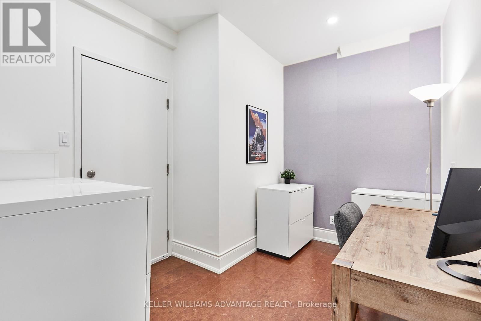 477 DAVISVILLE AVENUE Image 21