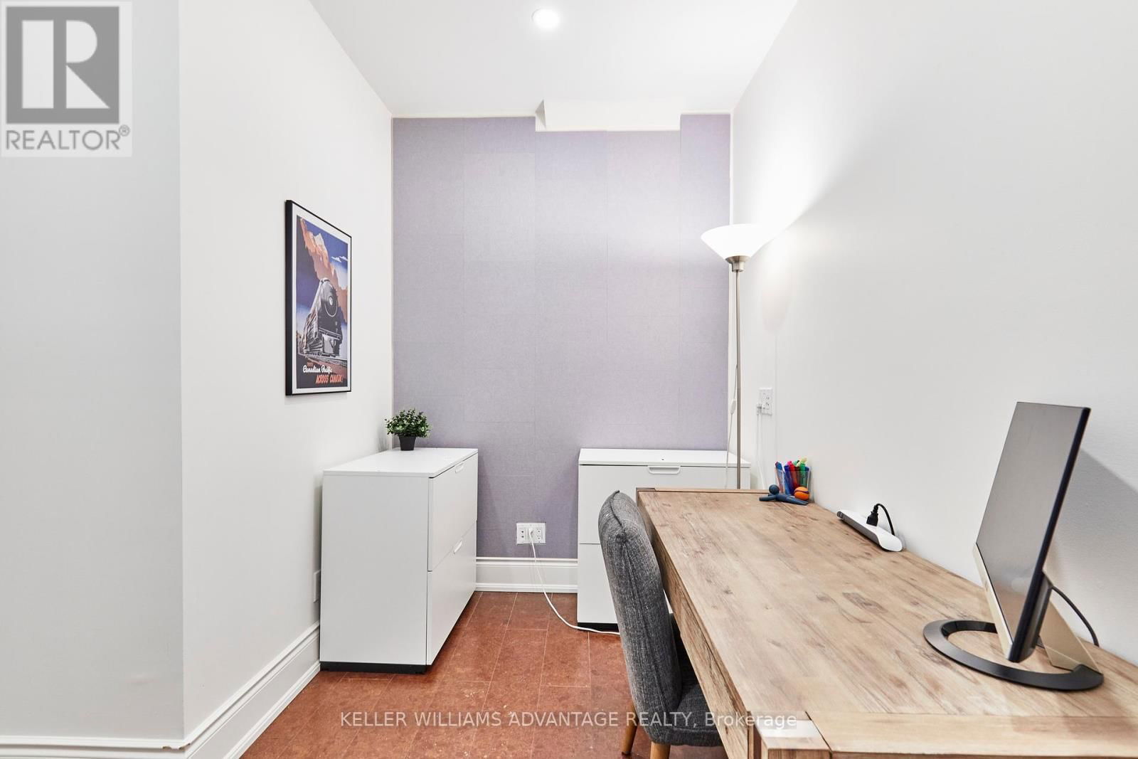 477 DAVISVILLE AVENUE Image 22