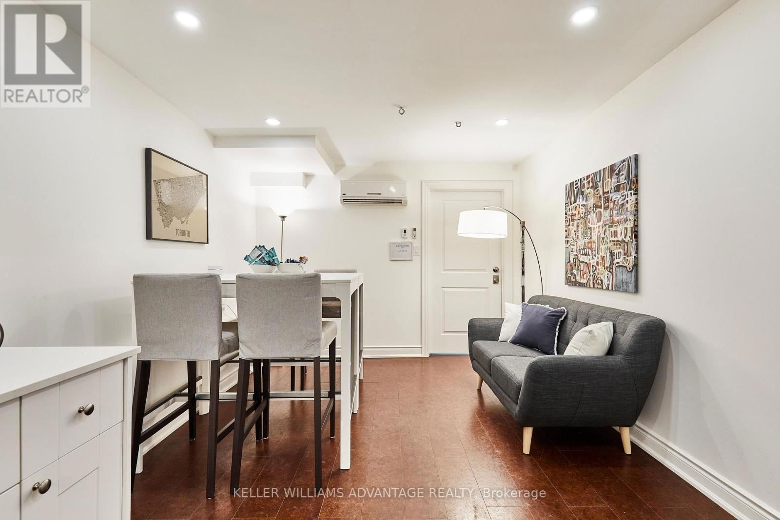 477 DAVISVILLE AVENUE Image 25