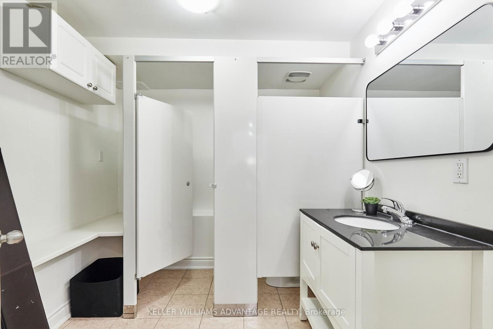 477 DAVISVILLE AVENUE Image 29
