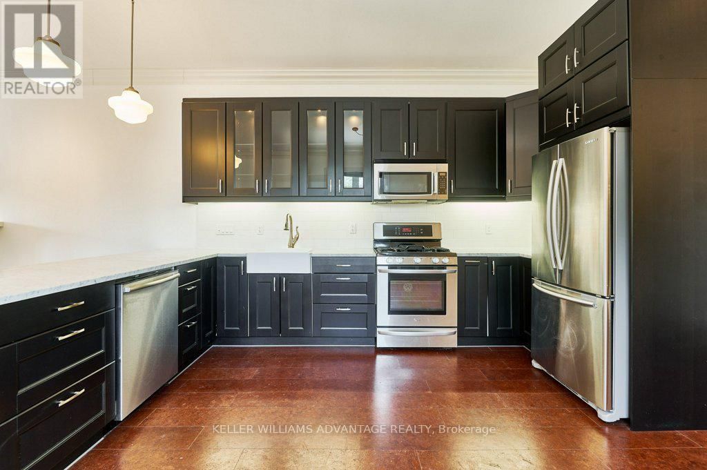 477 DAVISVILLE AVENUE Image 37