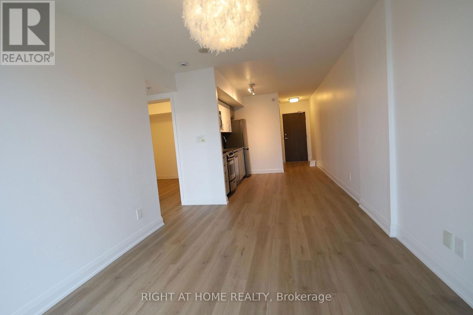 2211 - 68 ABELL STREET Image 4