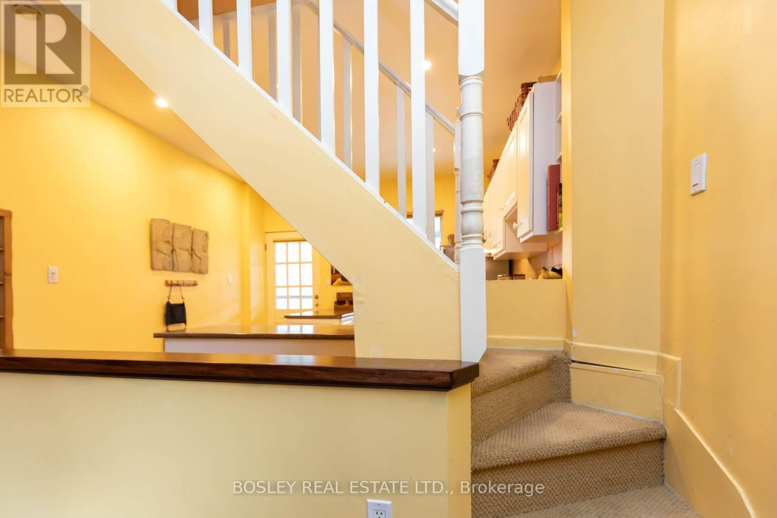 93 AMELIA STREET Image 17