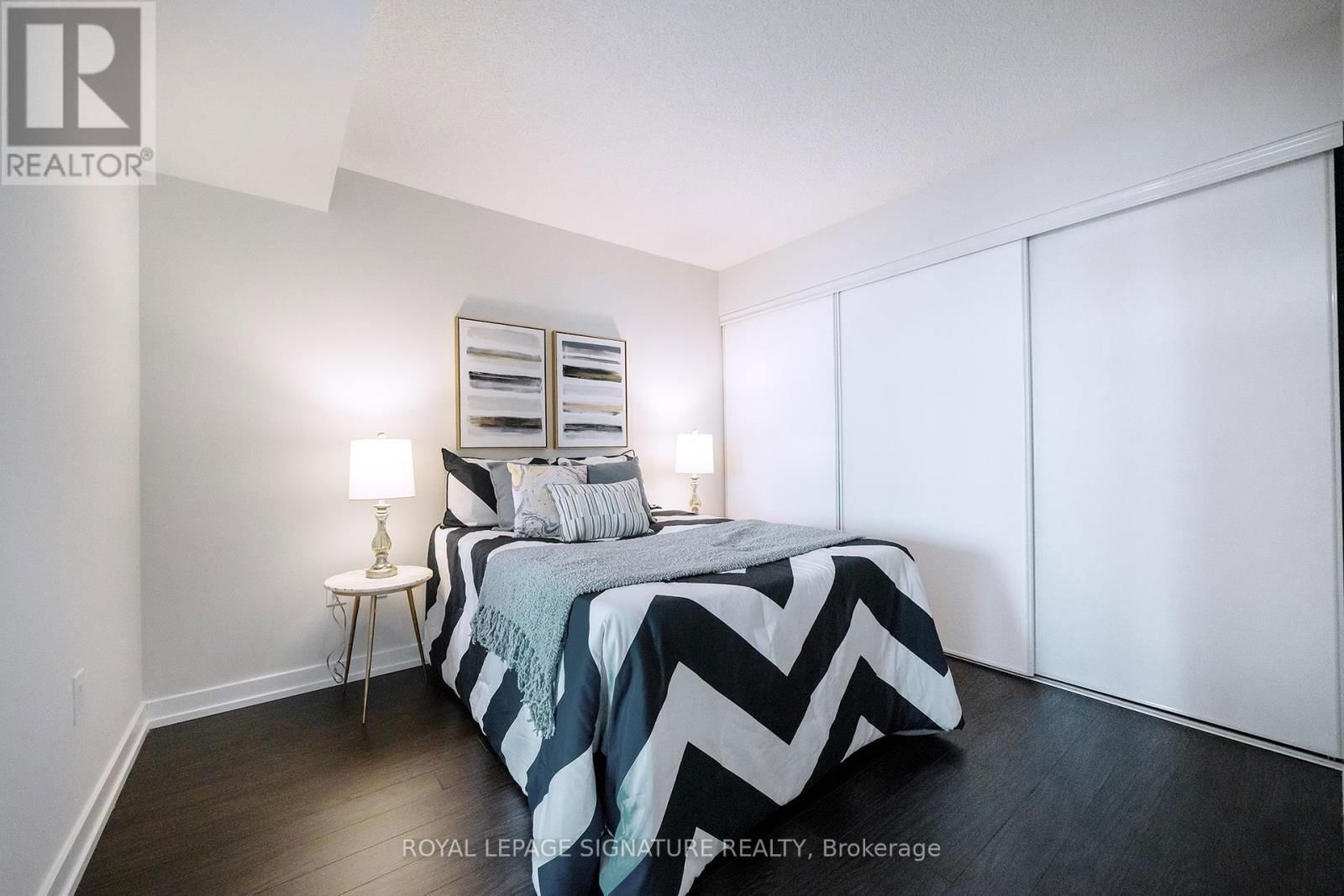 655 - 151 DAN LECKIE WAY Image 12