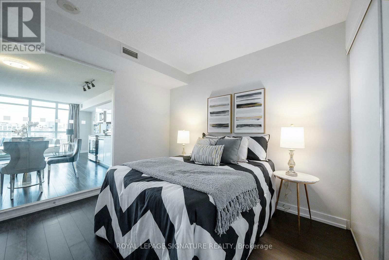 655 - 151 DAN LECKIE WAY Image 13