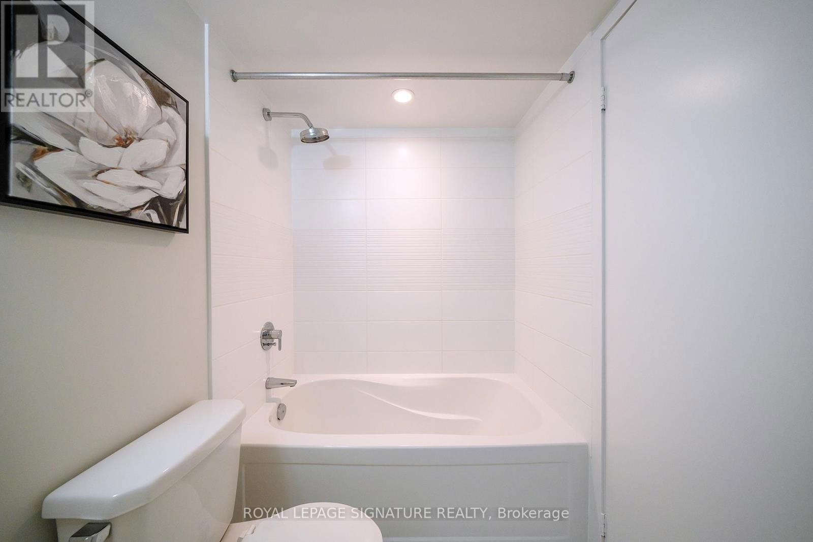 655 - 151 DAN LECKIE WAY Image 18
