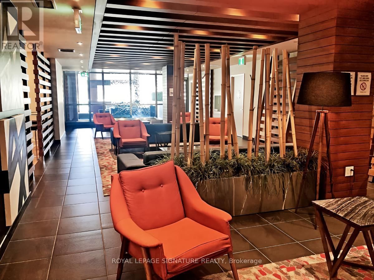 655 - 151 DAN LECKIE WAY Image 22