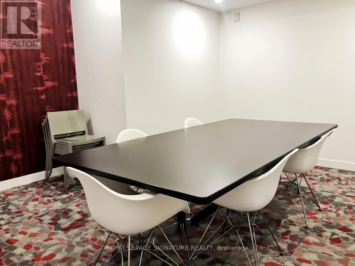 655 - 151 DAN LECKIE WAY Image 24