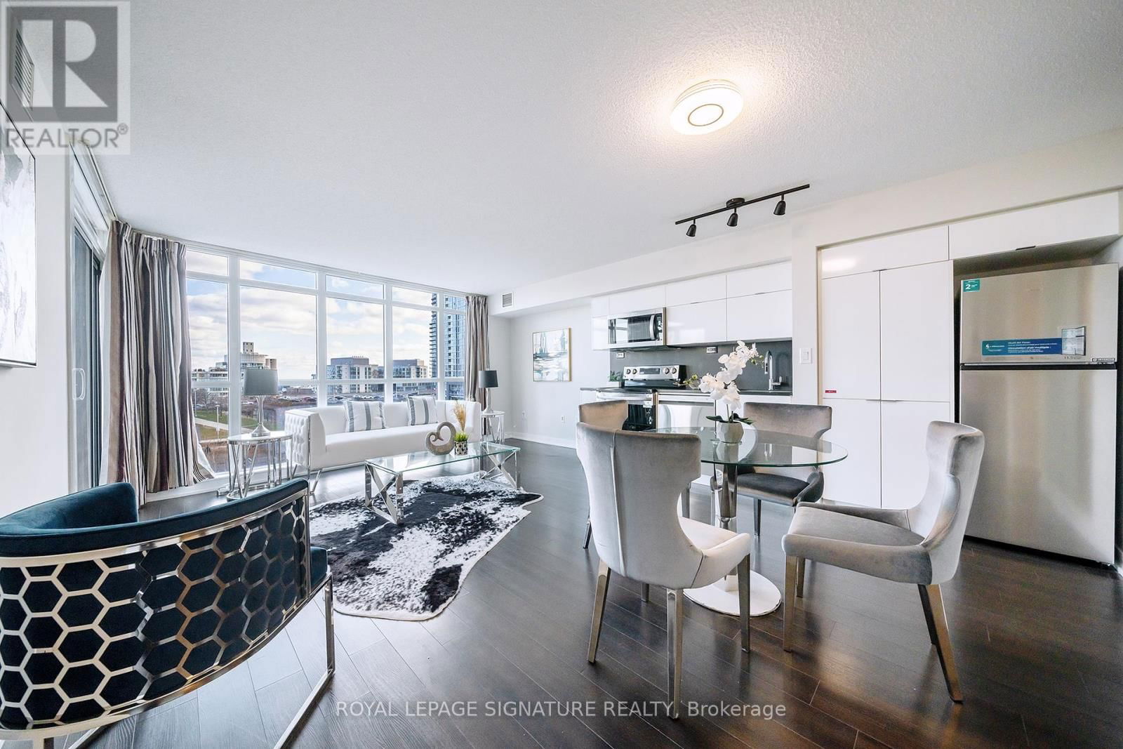 655 - 151 DAN LECKIE WAY Image 3