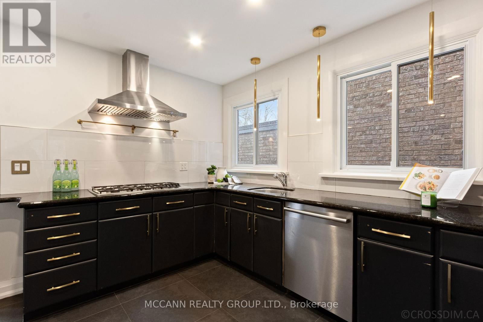 97 BOCASTLE AVENUE Image 11