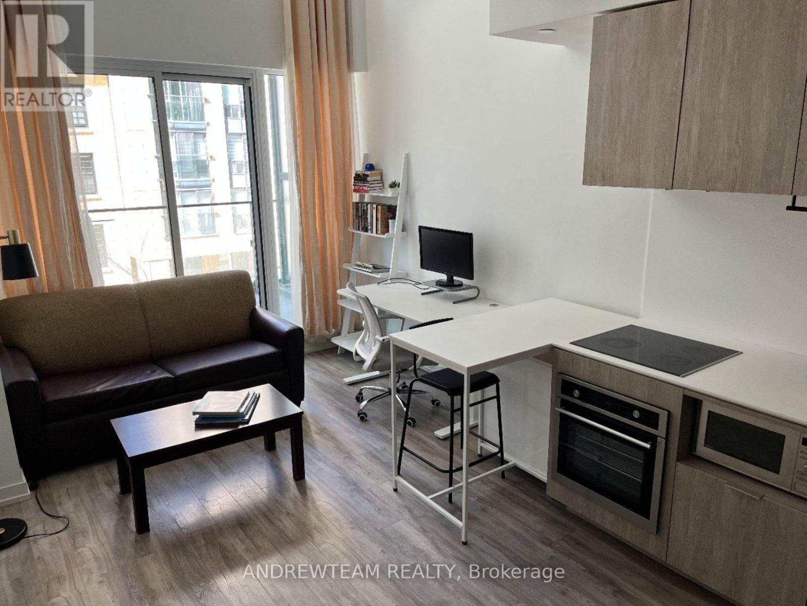216 - 77 SHUTER STREET Image 5