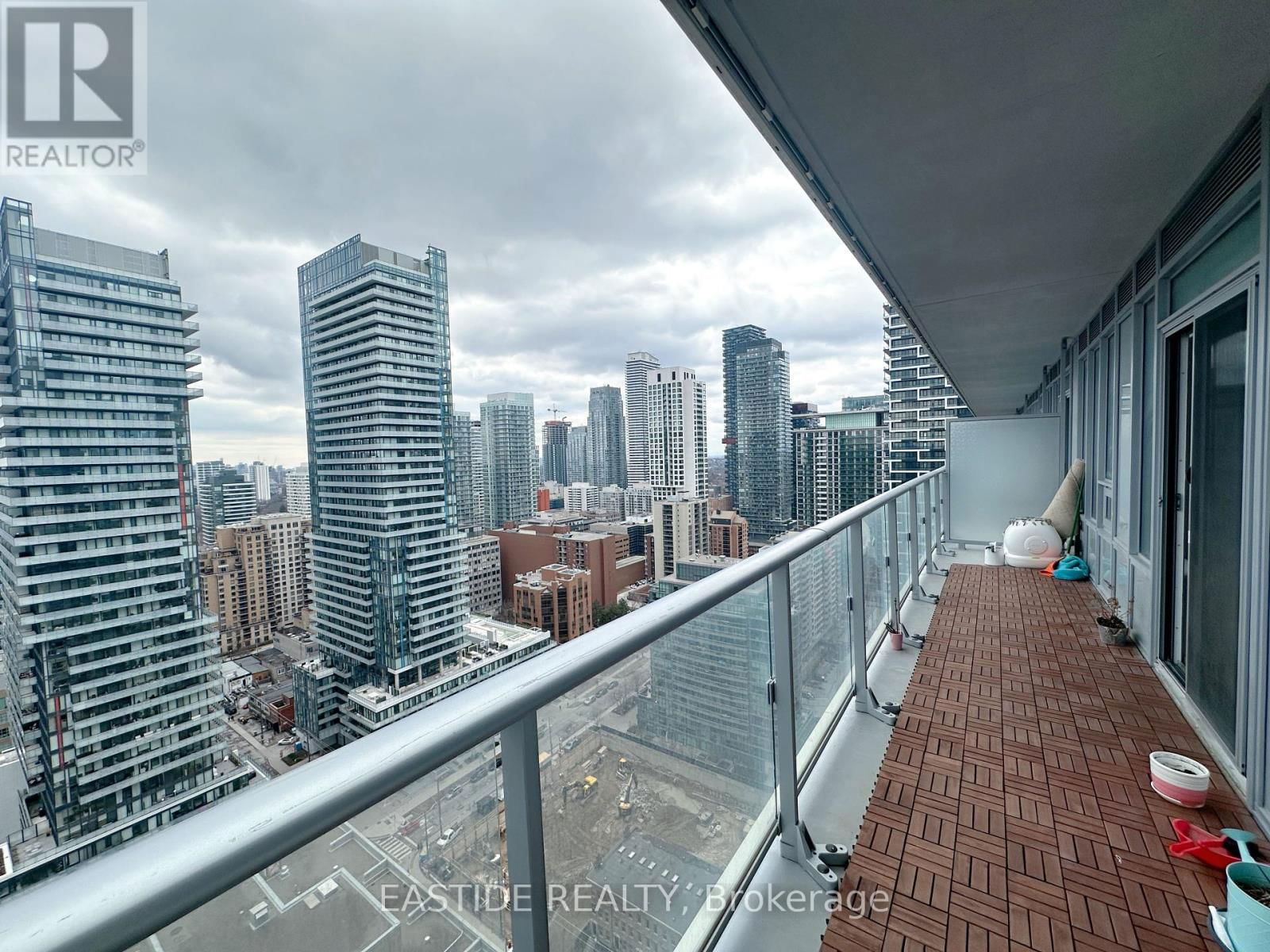 2906 - 195 REDPATH AVENUE Image 20