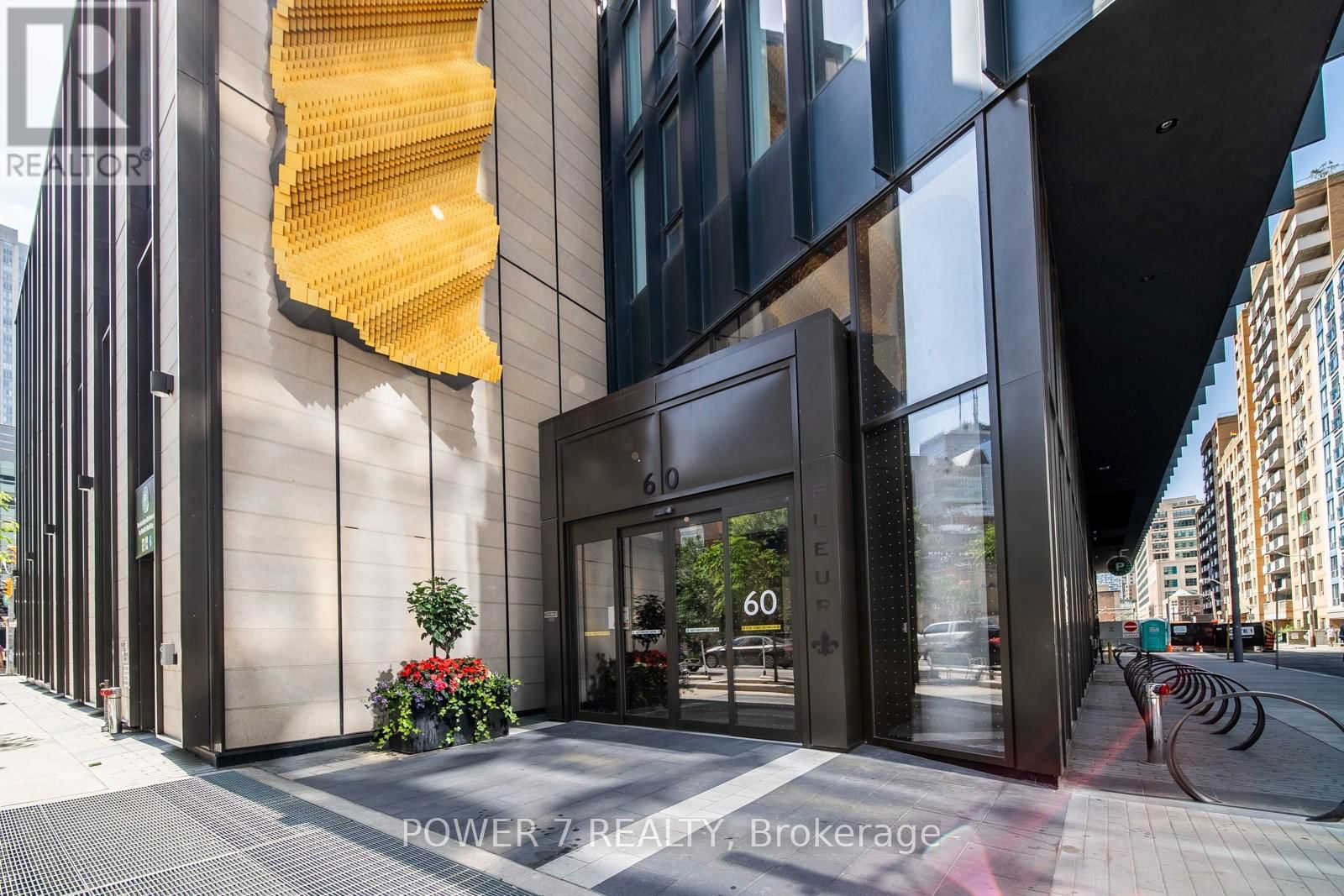 615 - 60 SHUTER STREET Image 2