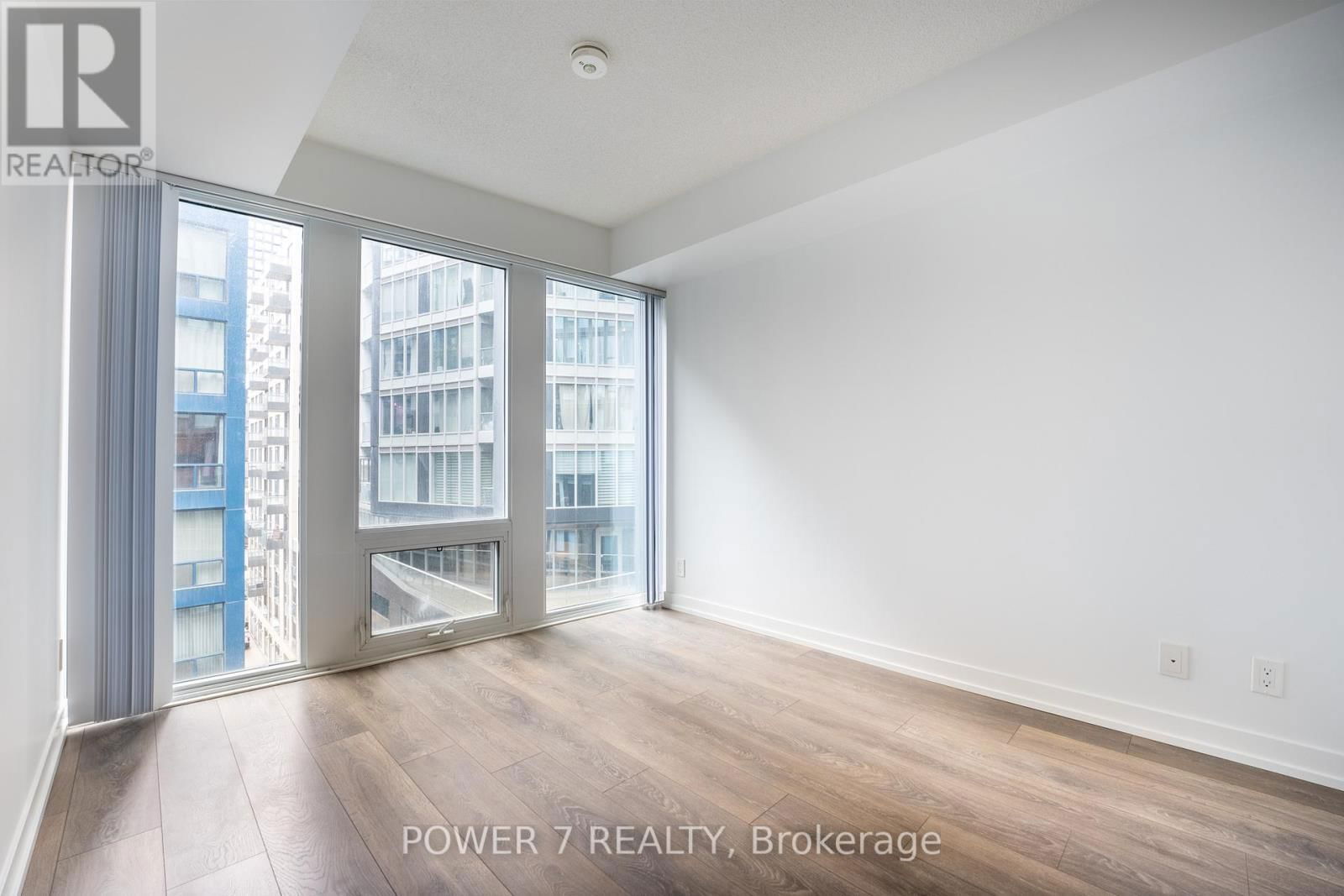 615 - 60 SHUTER STREET Image 21