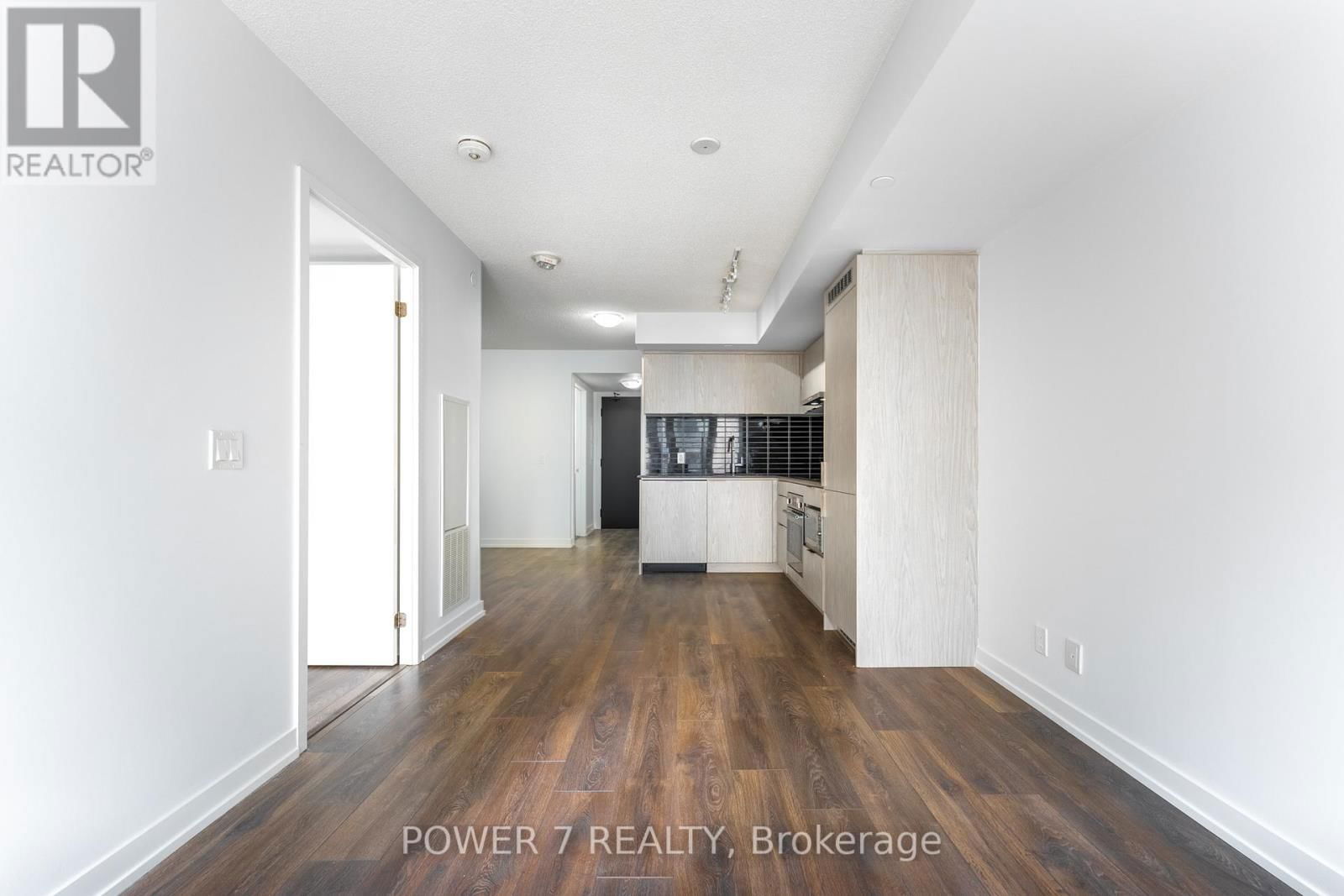 615 - 60 SHUTER STREET Image 22