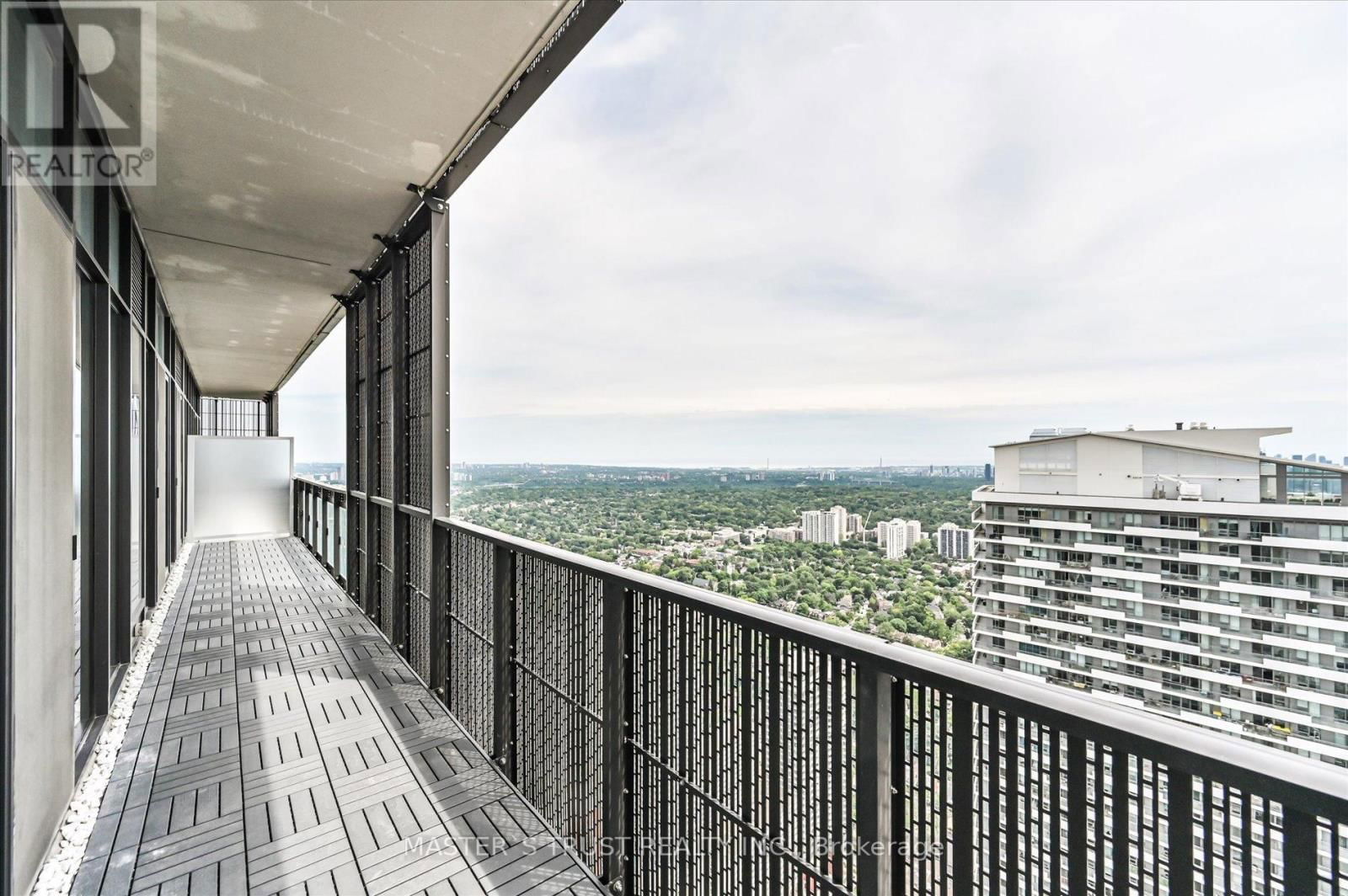 Ph 5801 - 8 EGLINTON AVENUE EAST Image 27