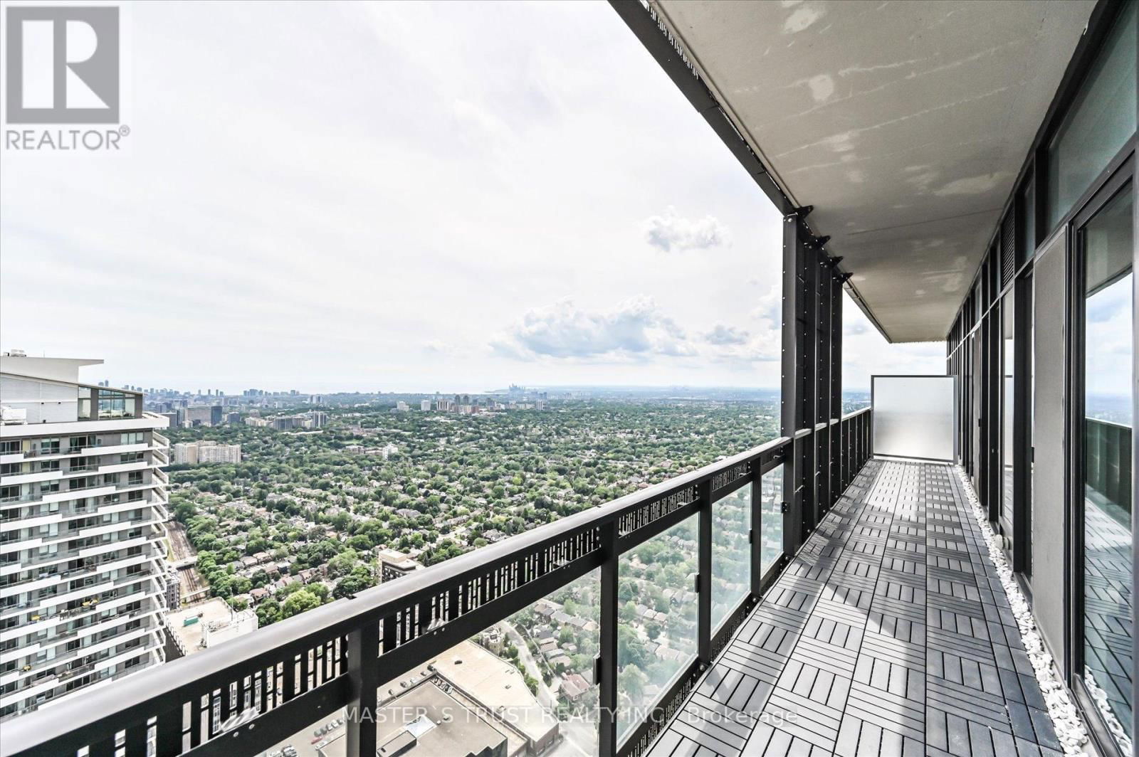 Ph 5801 - 8 EGLINTON AVENUE EAST Image 28