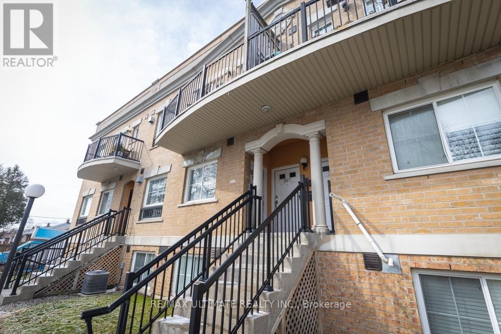 207 - 1785 EGLINTON AVENUE EAST Image 1