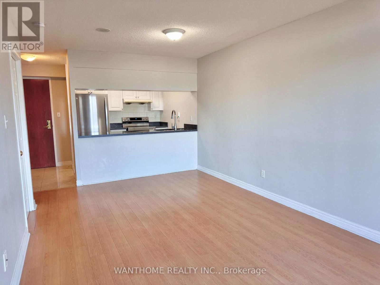 810 - 28 EMPRESS AVENUE Image 6