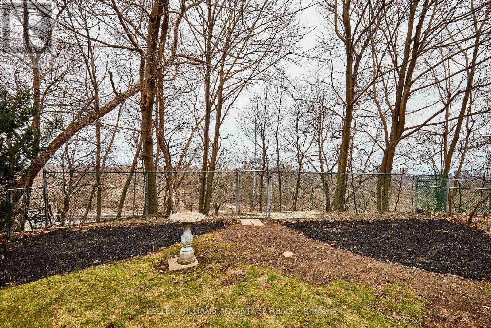 115 LEACREST ROAD Image 37