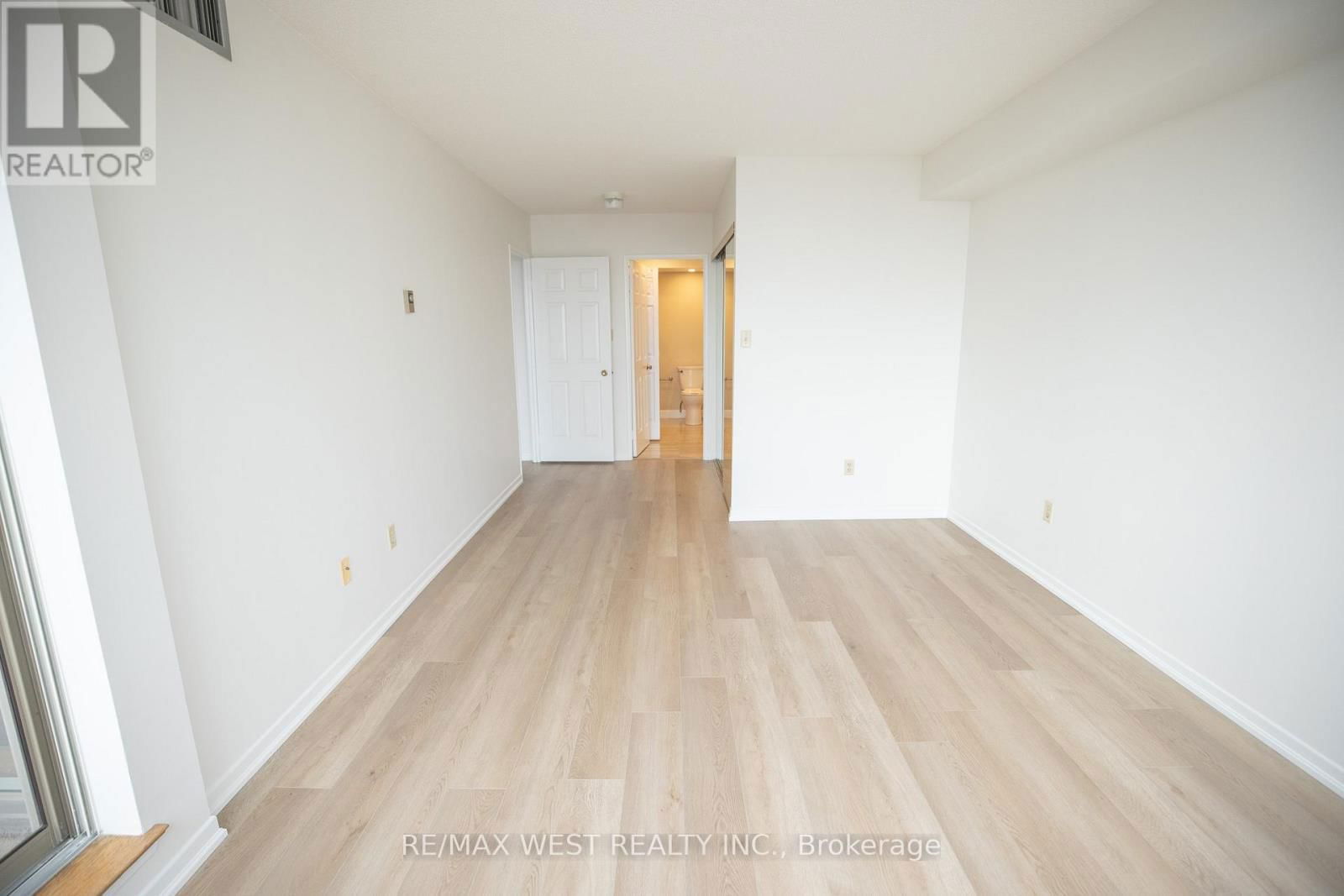 1701 - 10 TORRESDALE AVENUE Image 22