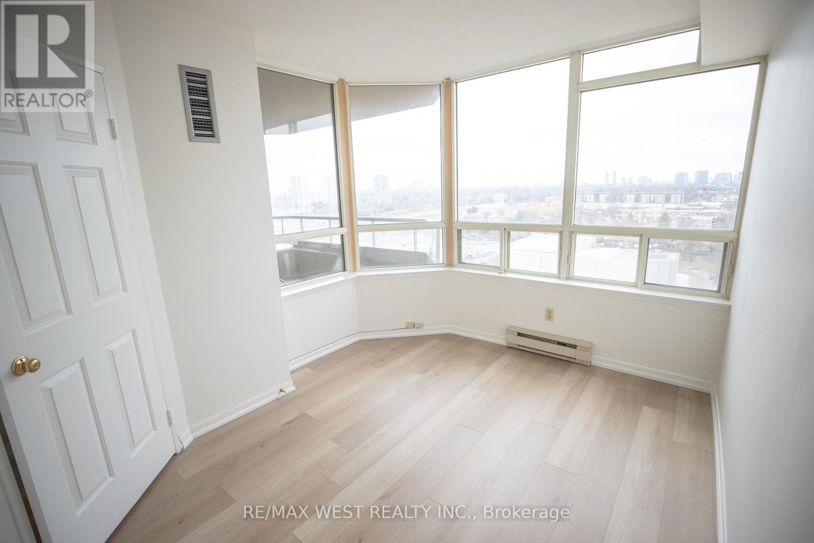 1701 - 10 TORRESDALE AVENUE Image 26