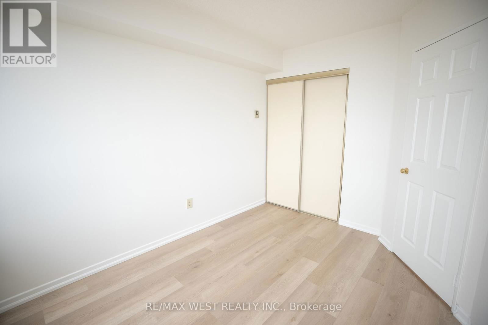 1701 - 10 TORRESDALE AVENUE Image 27