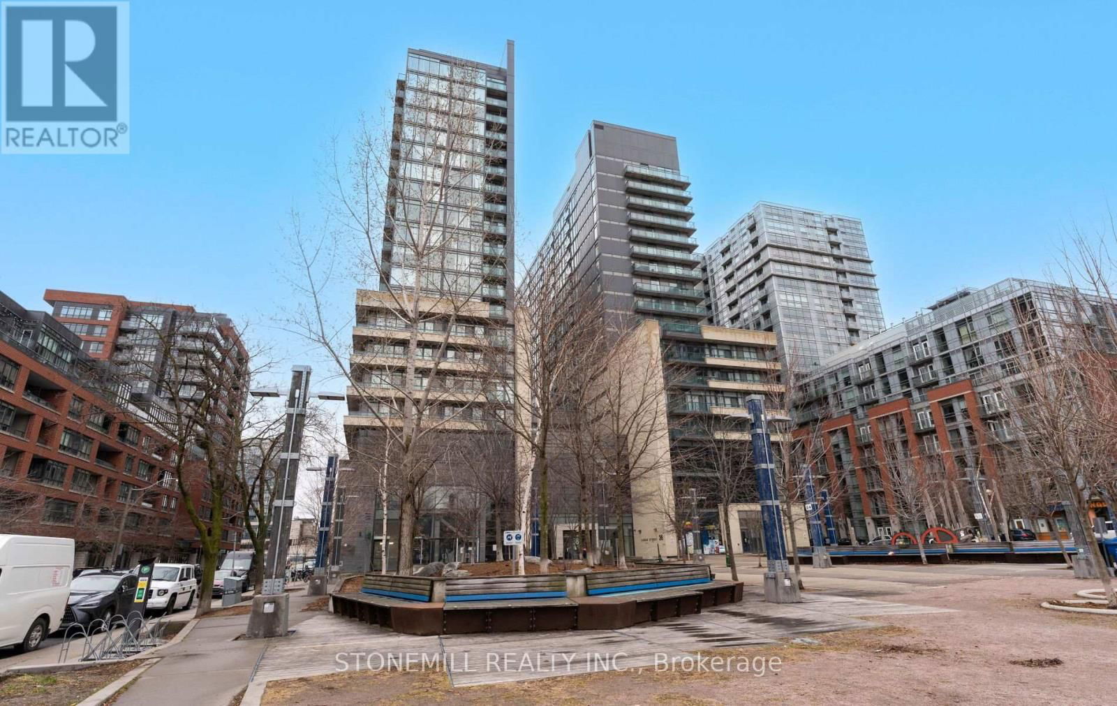 521E - 36 LISGAR STREET Image 1