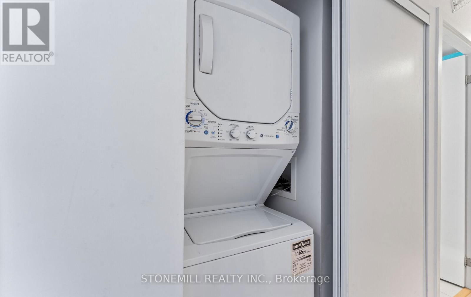 521E - 36 LISGAR STREET Image 11