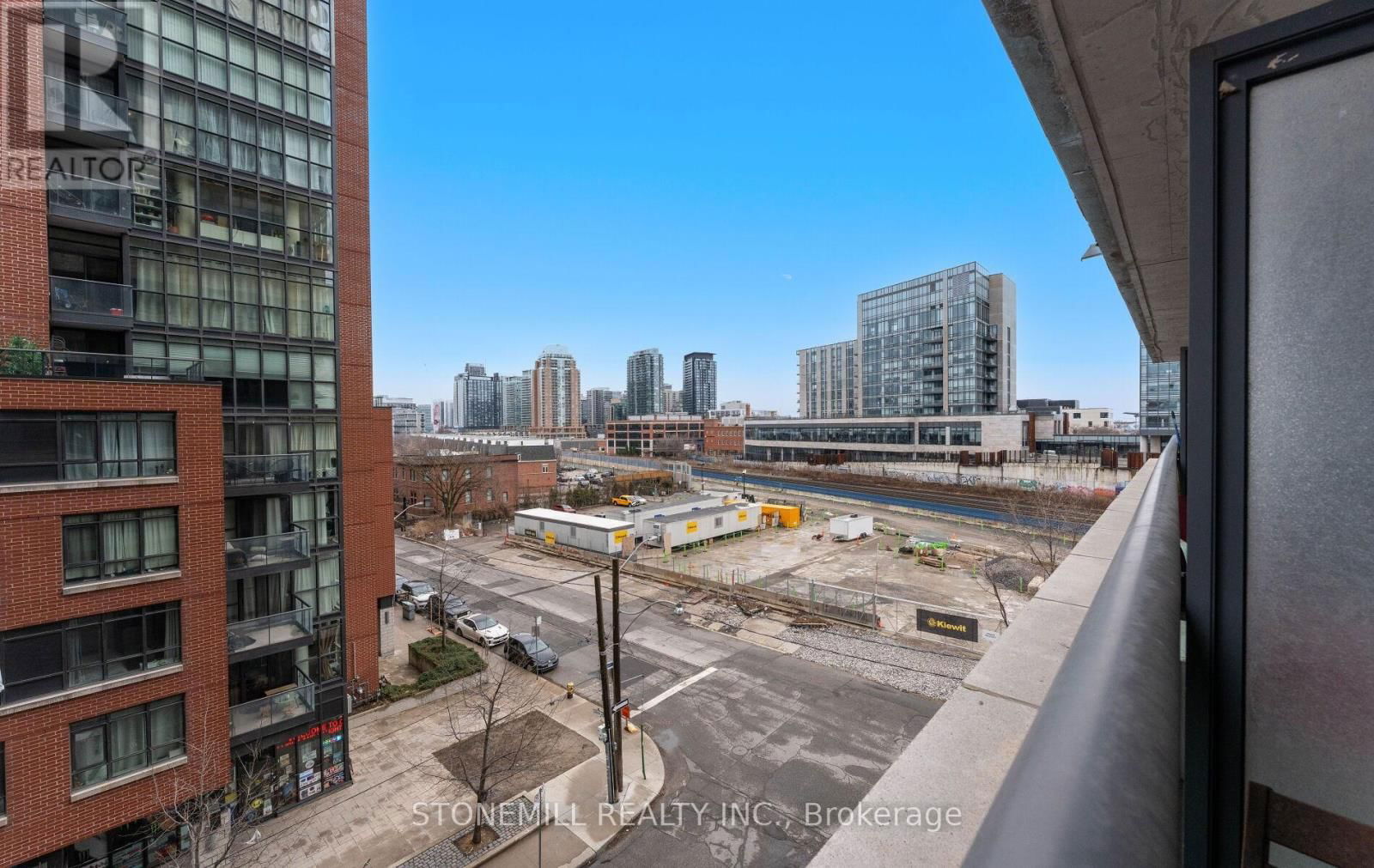 521E - 36 LISGAR STREET Image 20