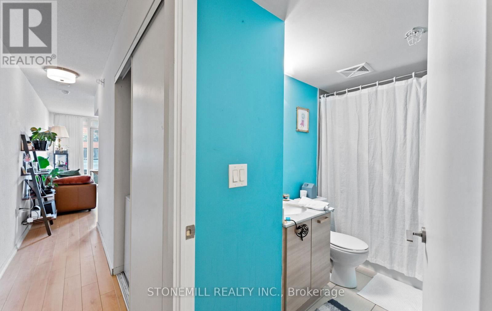 521E - 36 LISGAR STREET Image 9