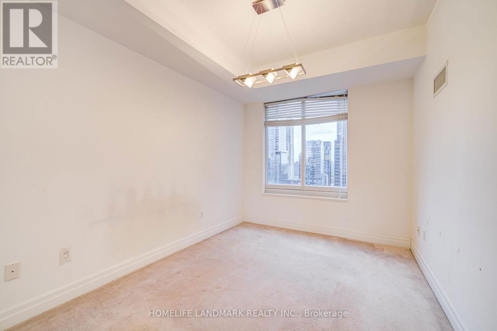 2103 - 35 BALMUTO STREET Image 24