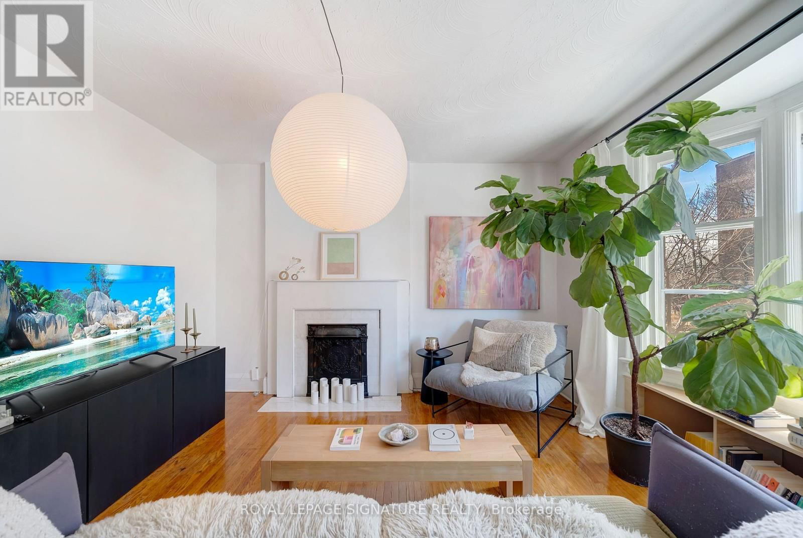 599 EUCLID AVENUE Image 10