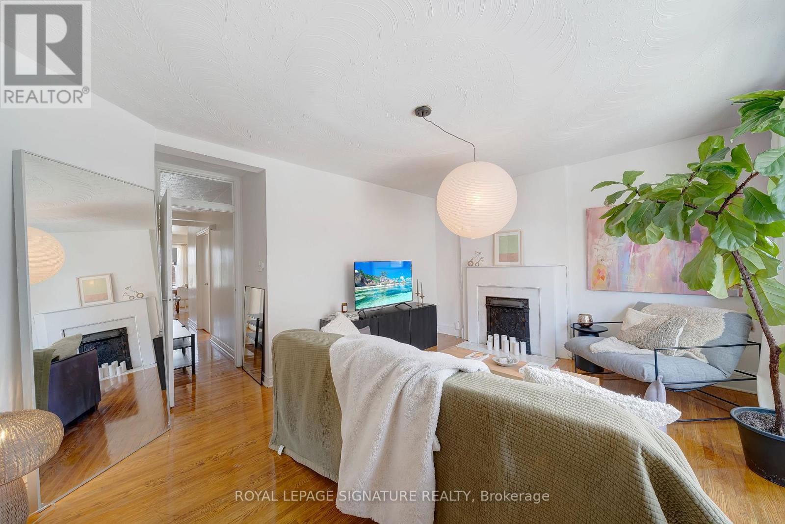 599 EUCLID AVENUE Image 11