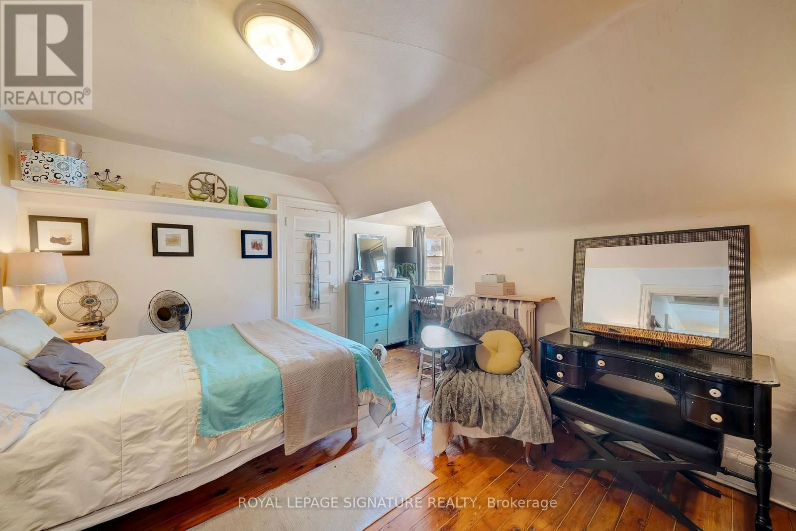 599 EUCLID AVENUE Image 21