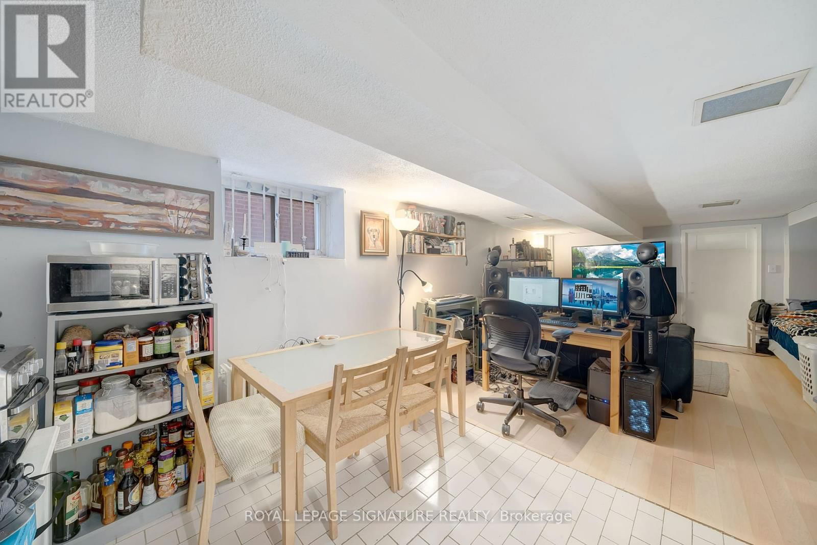 599 EUCLID AVENUE Image 24