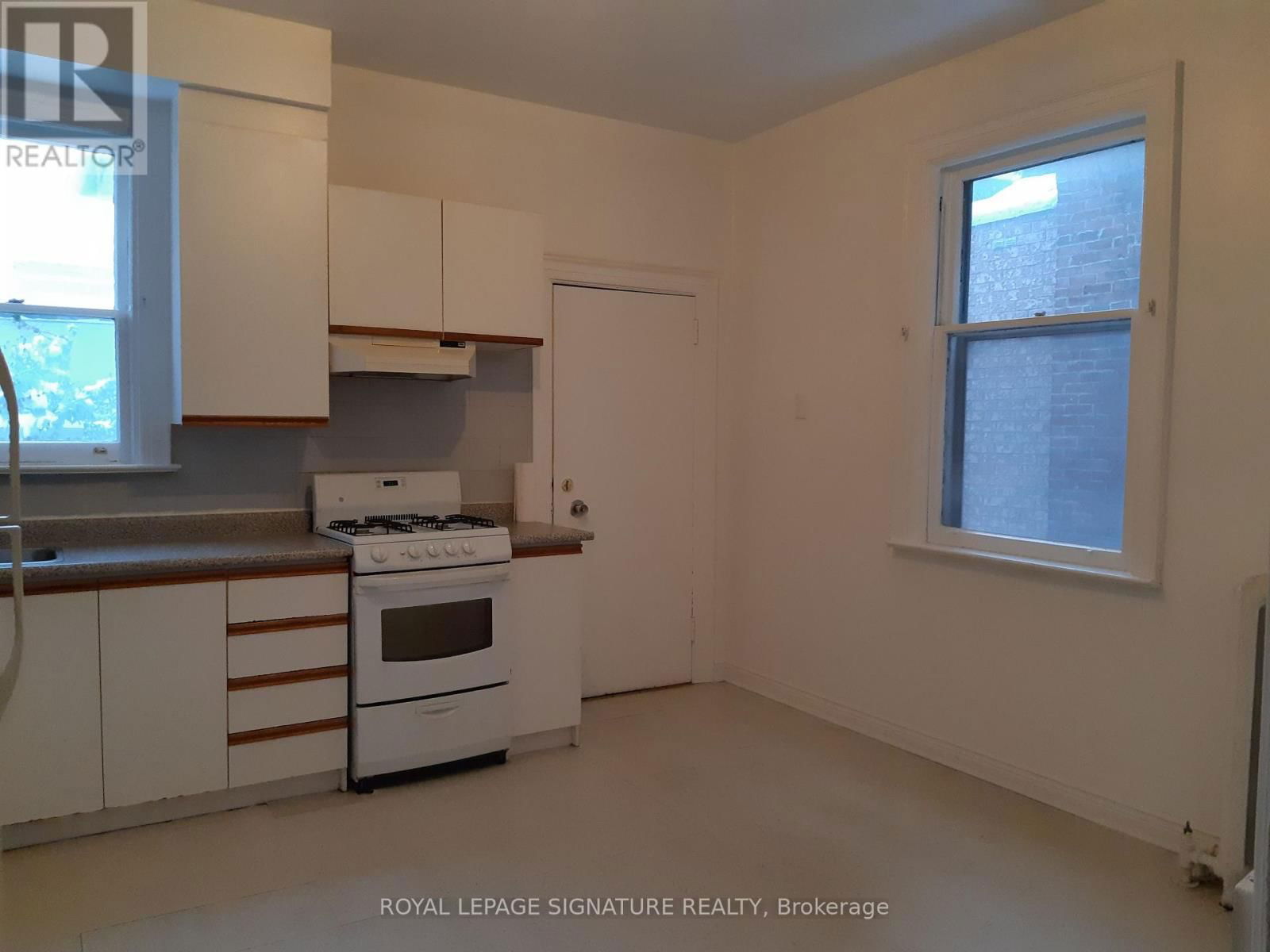 599 EUCLID AVENUE Image 33